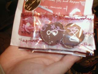 Uleria_choco.jpg (19687 �o�C�g)